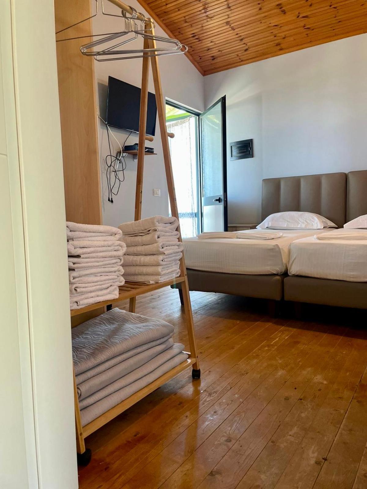 Chalet Ambel Dhërmi エクステリア 写真