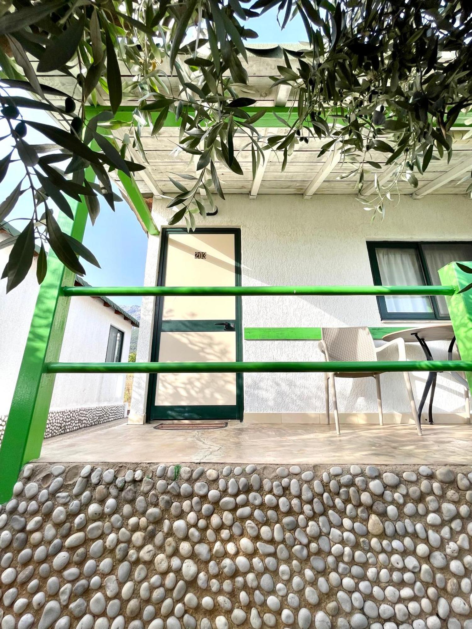 Chalet Ambel Dhërmi エクステリア 写真