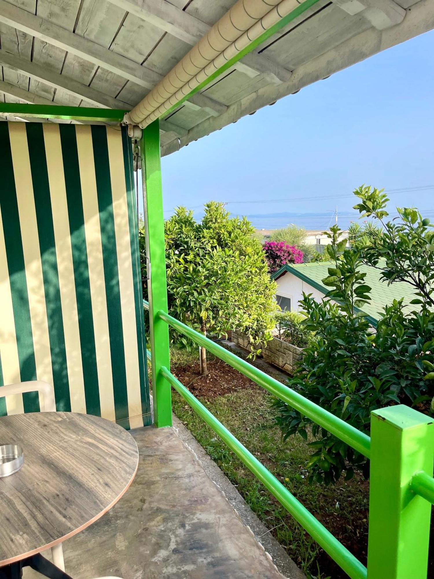 Chalet Ambel Dhërmi エクステリア 写真