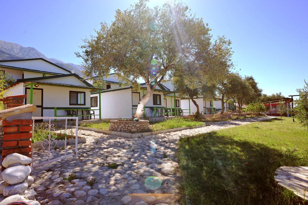Chalet Ambel Dhërmi エクステリア 写真