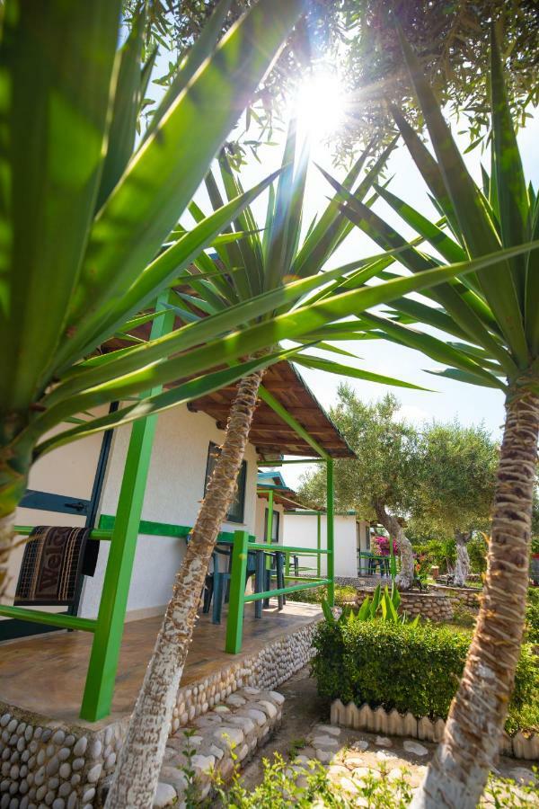 Chalet Ambel Dhërmi エクステリア 写真